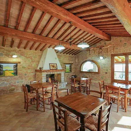 Near Trasimeno With View * Gioiella